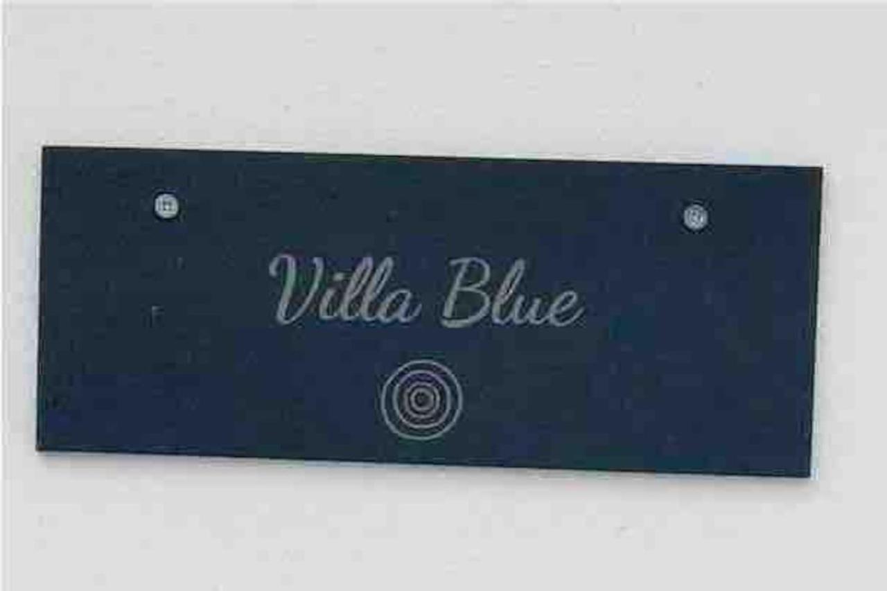 Villa Blue 凯里尼亚 外观 照片